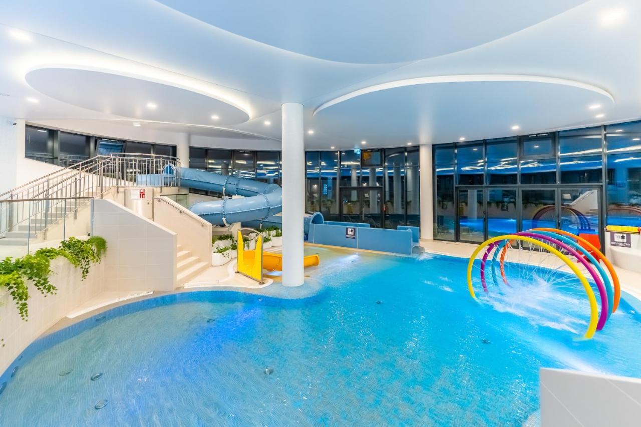 Wave, Polanki Aqua W Kolobrzegu, Free Garage, Swimming Pool, Sauna And Other! Lägenhet Exteriör bild